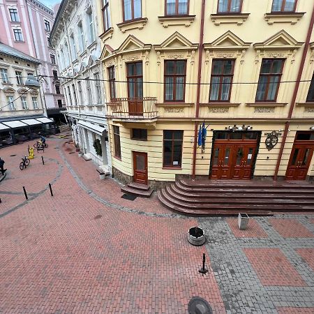 Апартаменти В Самому Центрі Львова В Проїзді Крива Липа Exterior foto